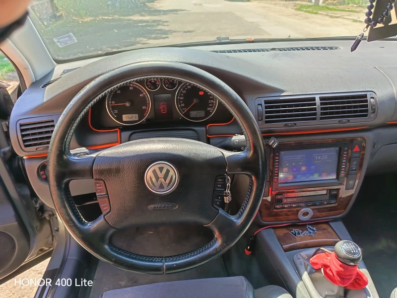VW Passat, снимка 2 - Автомобили и джипове - 52292143