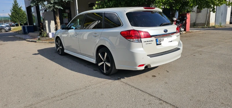 Subaru Legacy 2.0, снимка 4 - Автомобили и джипове - 52584492