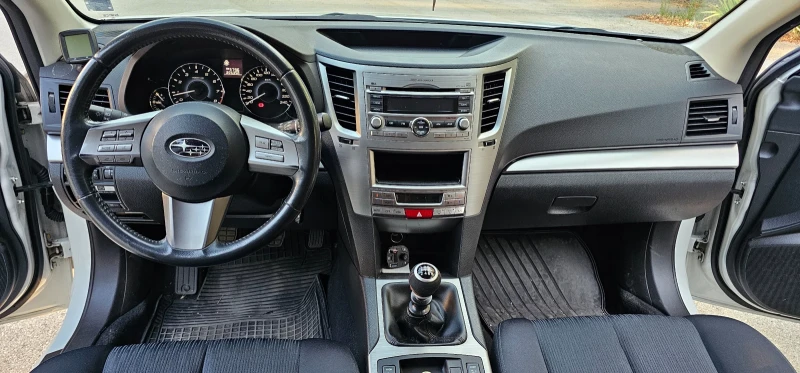 Subaru Legacy 2.0, снимка 8 - Автомобили и джипове - 52584492
