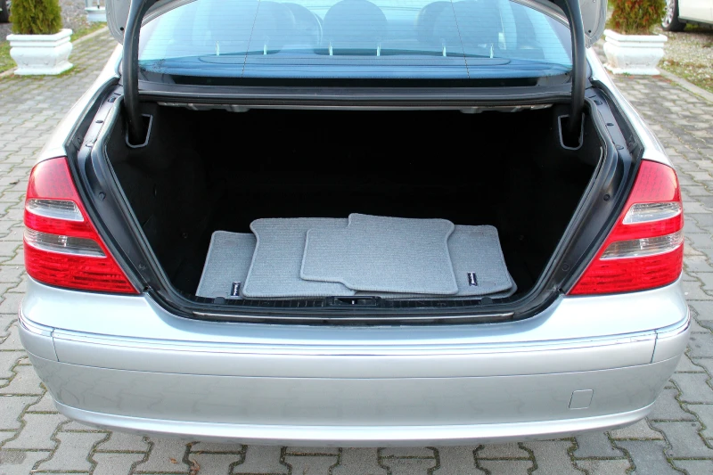 Mercedes-Benz E 280 CDI БЕЗ АНАЛОГ/СОБСТВЕН ЛИЗИНГ, снимка 8 - Автомобили и джипове - 52742993