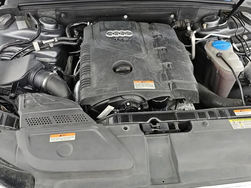 Audi A4 2.0 TFSI Quattro, снимка 6 - Автомобили и джипове - 54548636