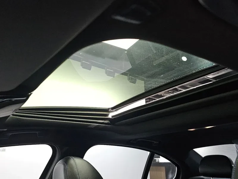 BMW 320 I M SPORTS, снимка 15 - Автомобили и джипове - 55205969