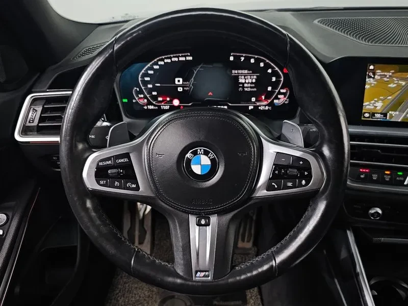 BMW 320 I M SPORTS, снимка 16 - Автомобили и джипове - 55205969