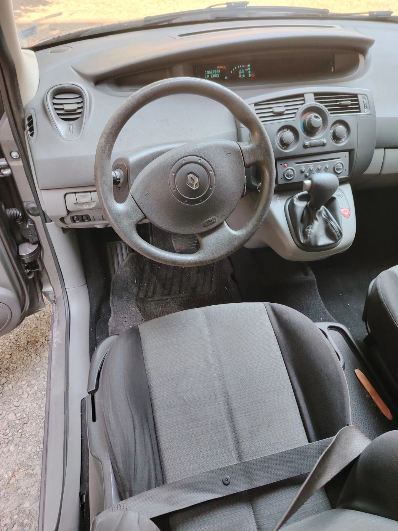 Renault Scenic 1.6 - изображение 8