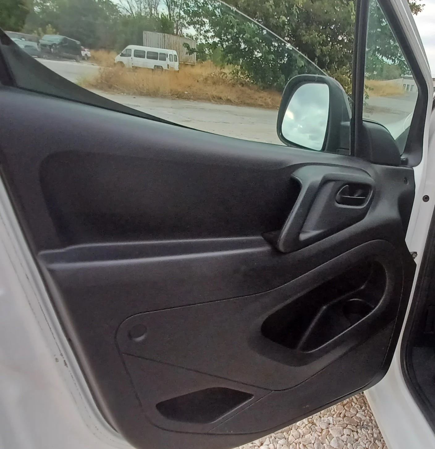 Peugeot Partner 1.6hdi - изображение 7