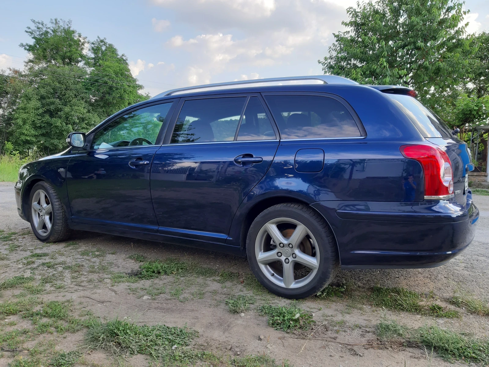 Toyota Avensis Т25 - изображение 2