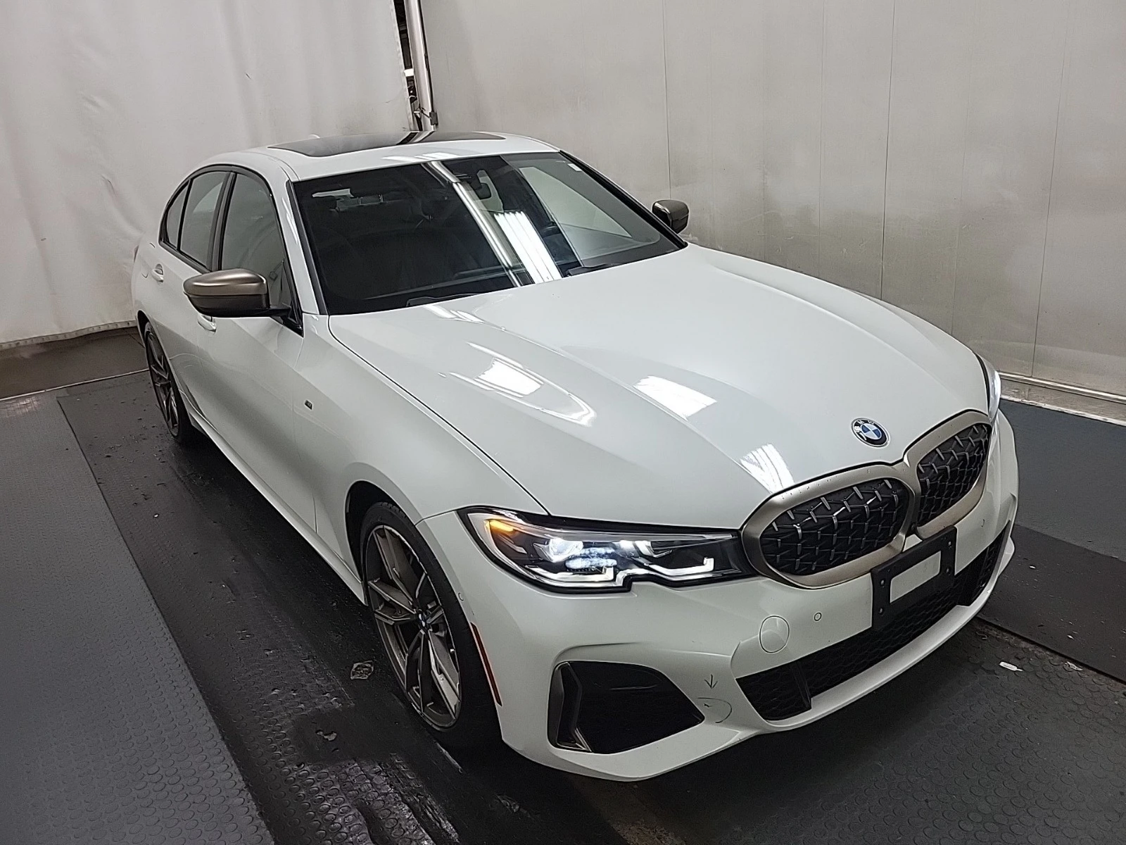 BMW 340 XDRIVE * * CARFAX * * АВТО КРЕДИТ * *  - изображение 2