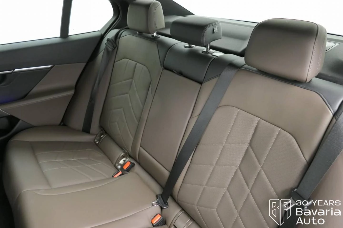 BMW 520 i M Sport Paket Steptronic | Mobile.bg   8