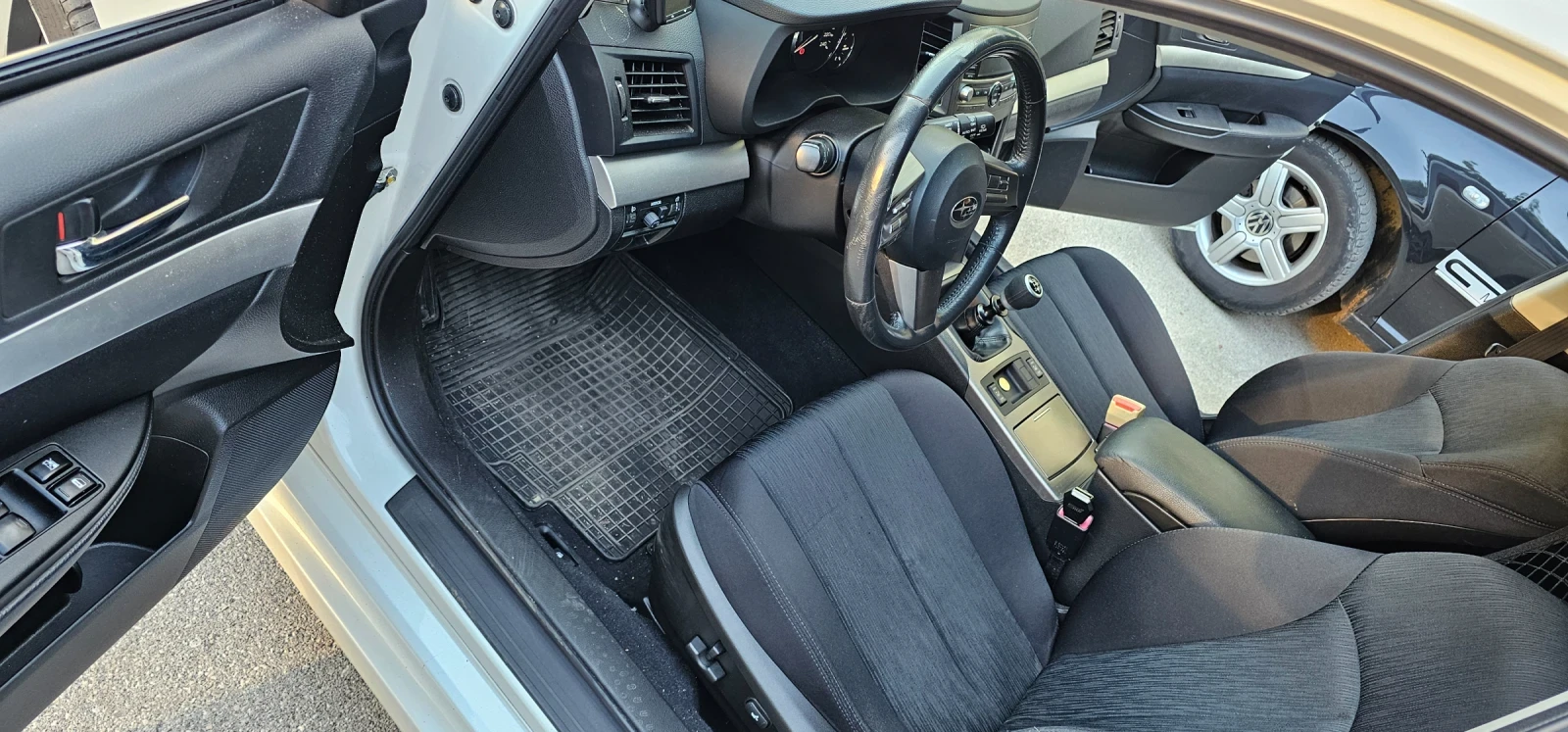 Subaru Legacy 2.0 | Mobile.bg   9