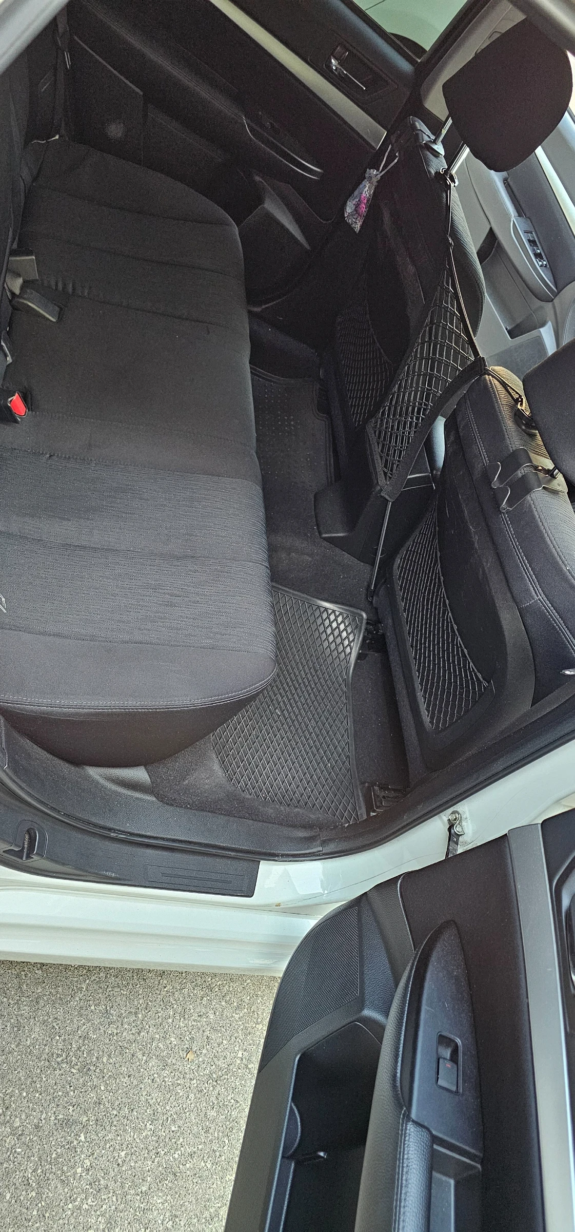 Subaru Legacy 2.0 | Mobile.bg   16