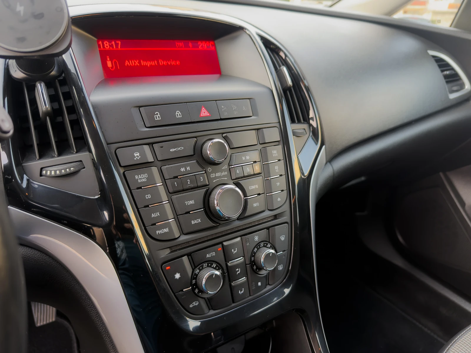 Opel Astra 1.6CDTI * FACE* , снимка 13 - Автомобили и джипове - 55666369
