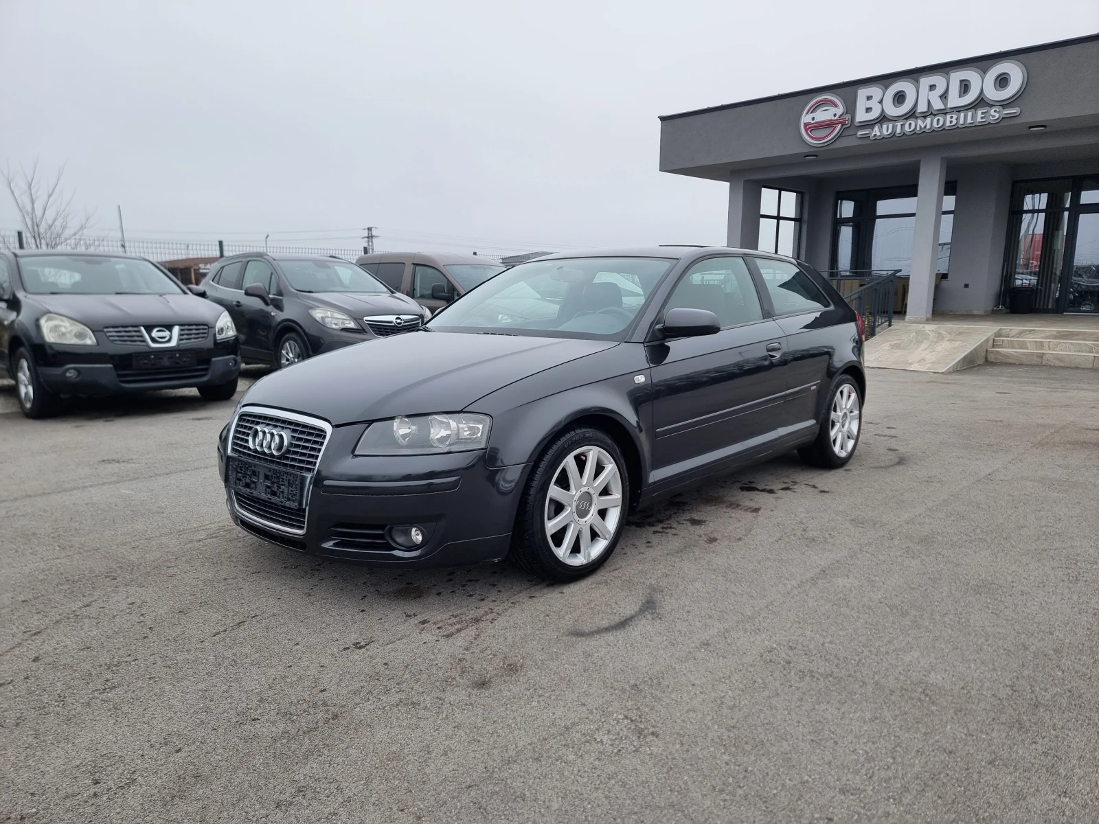 Audi A3 2.0TDI S-LINE - изображение 3