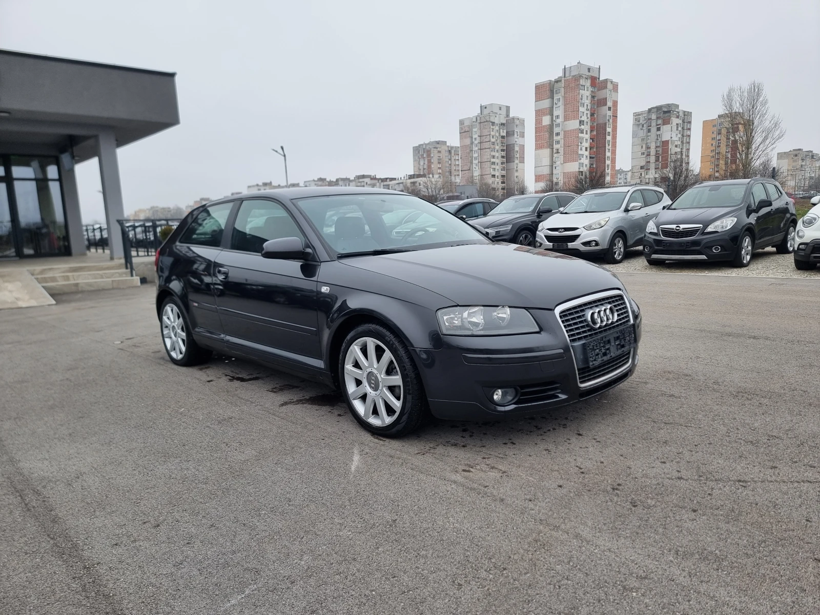 Audi A3 2.0TDI S-LINE - изображение 8