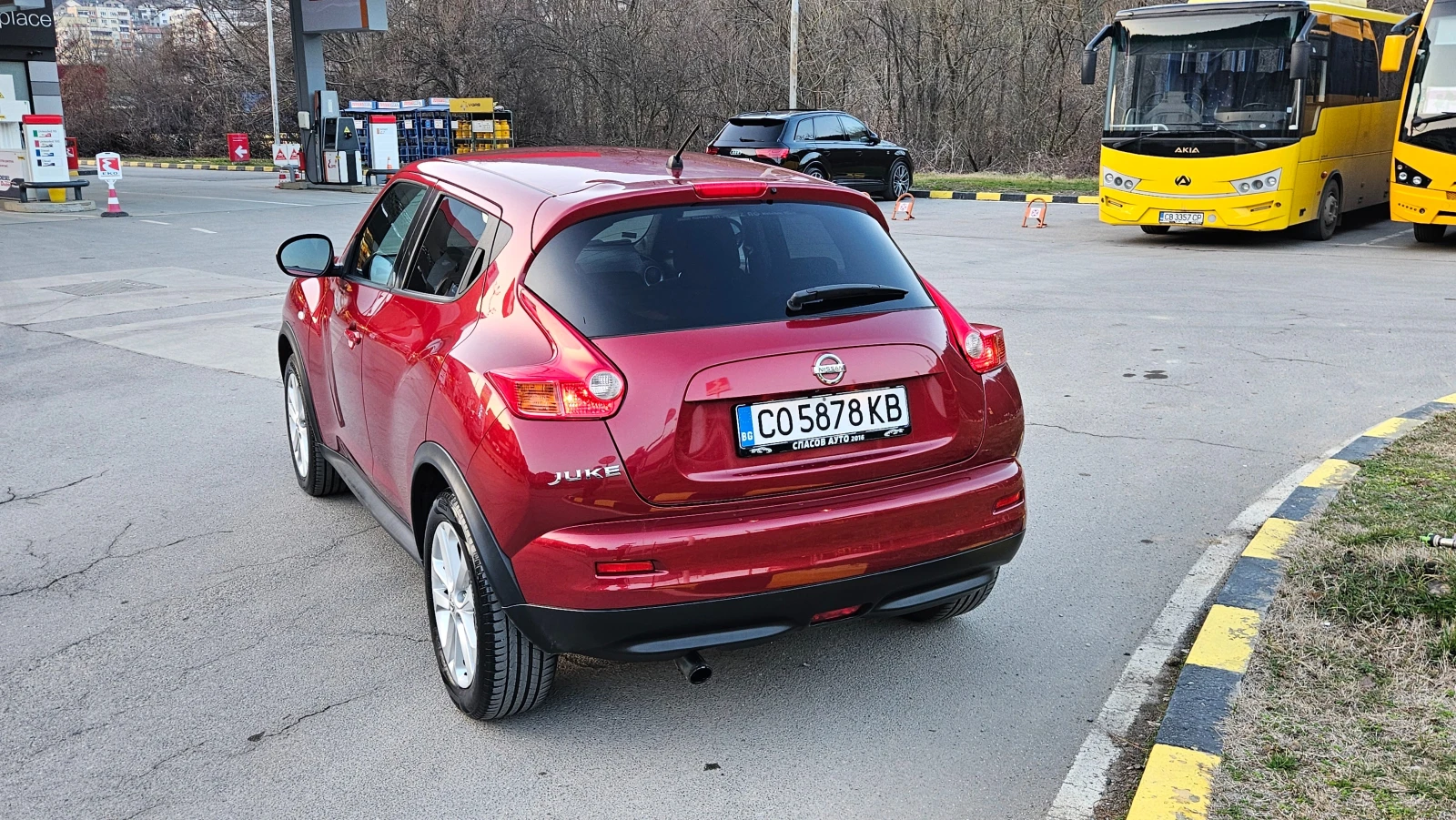 Nissan Juke 1.6T AVTOMAT/4X4/NAVIGACIA, снимка 6 - Автомобили и джипове - 53868186