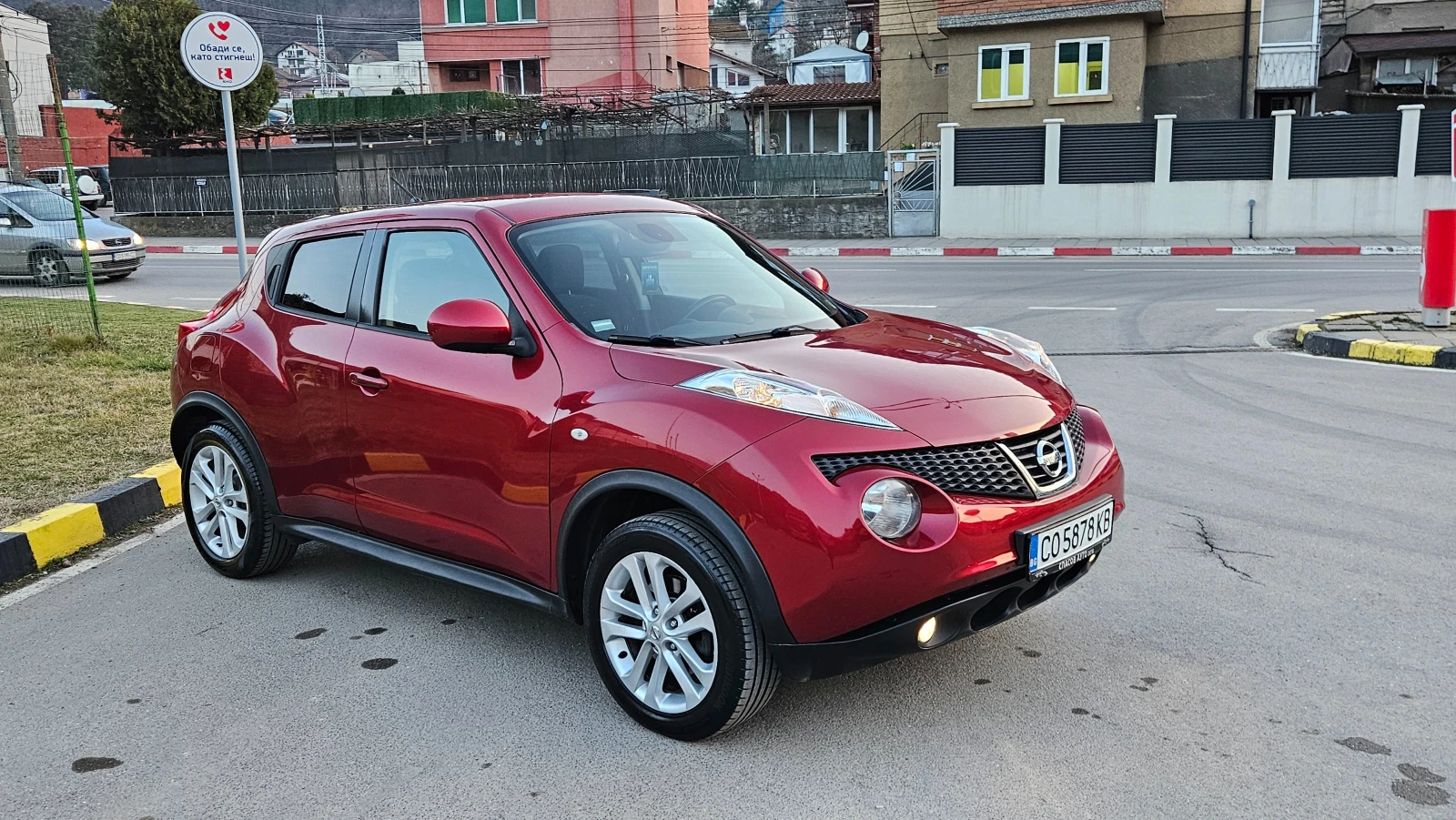 Nissan Juke 1.6T AVTOMAT/4X4/NAVIGACIA, снимка 10 - Автомобили и джипове - 53868186