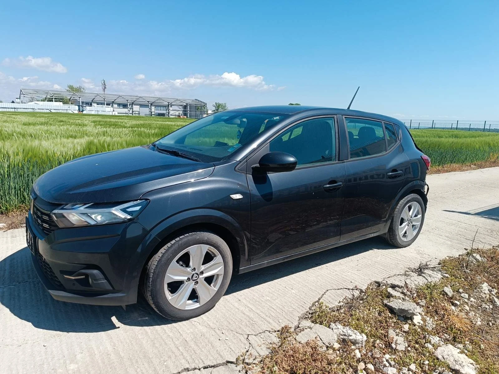 Dacia Sandero 1.0i  H4DF, снимка 6 - Автомобили и джипове - 54563168