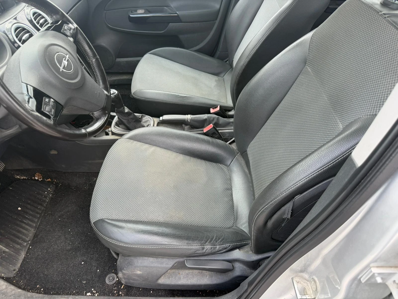 Opel Corsa Нави/метан /теглич , снимка 14 - Автомобили и джипове - 54745922