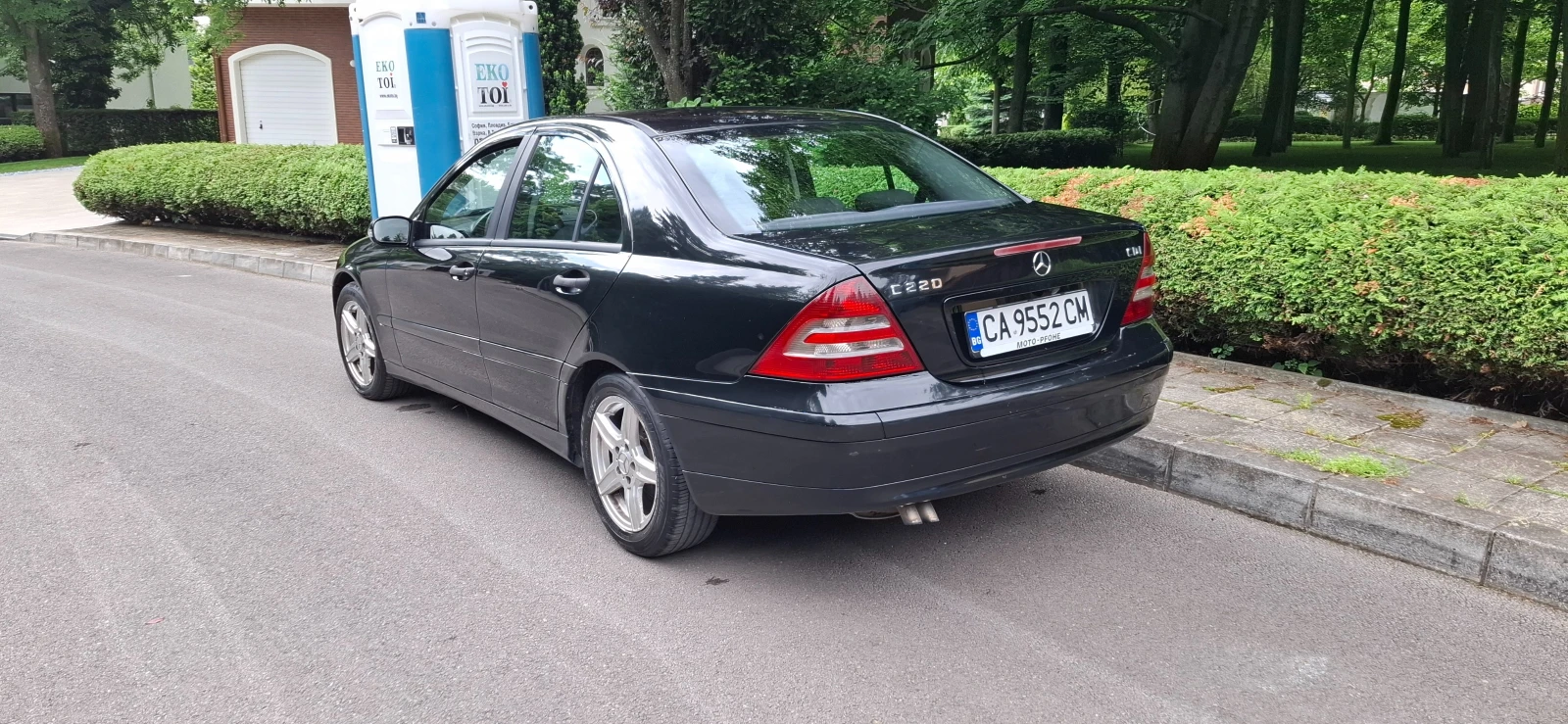 Mercedes-Benz C 220 cdi, снимка 2 - Автомобили и джипове - 55011328