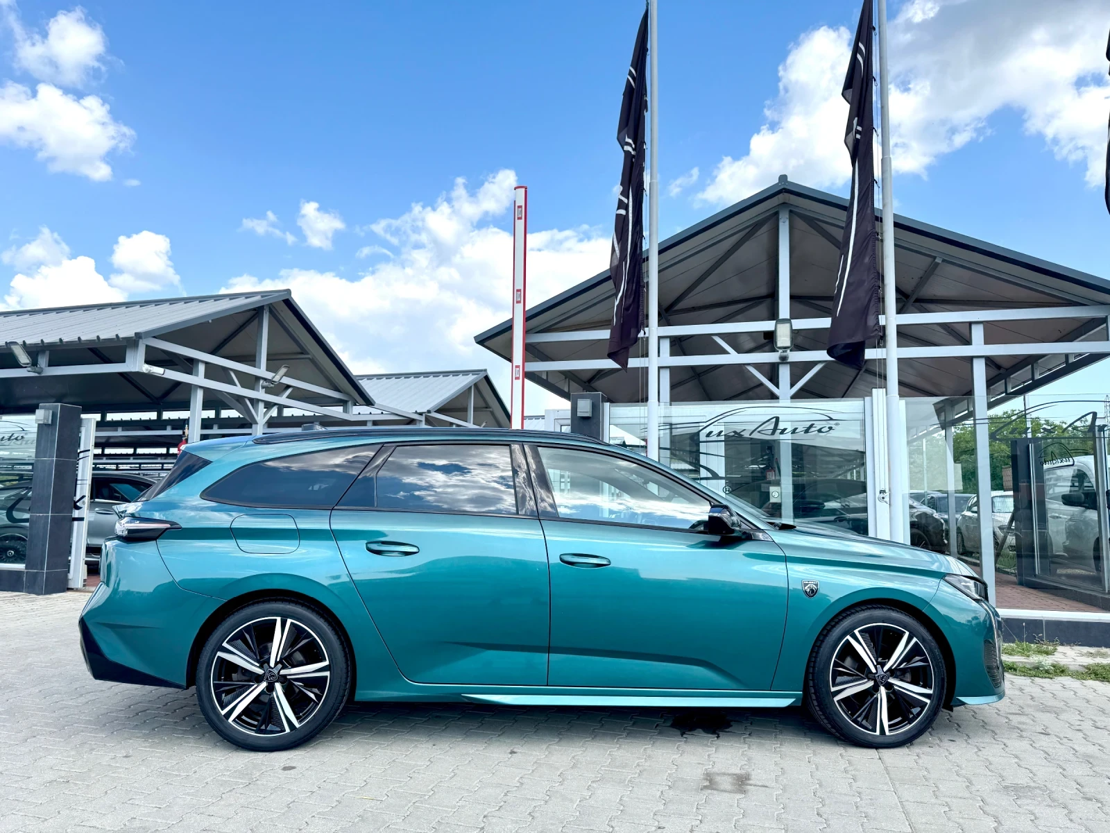 Peugeot 308 GT-LINE#MATRIX#ALCANTARA#PANORAMA#FULL FULL, снимка 8 - Автомобили и джипове - 55329185