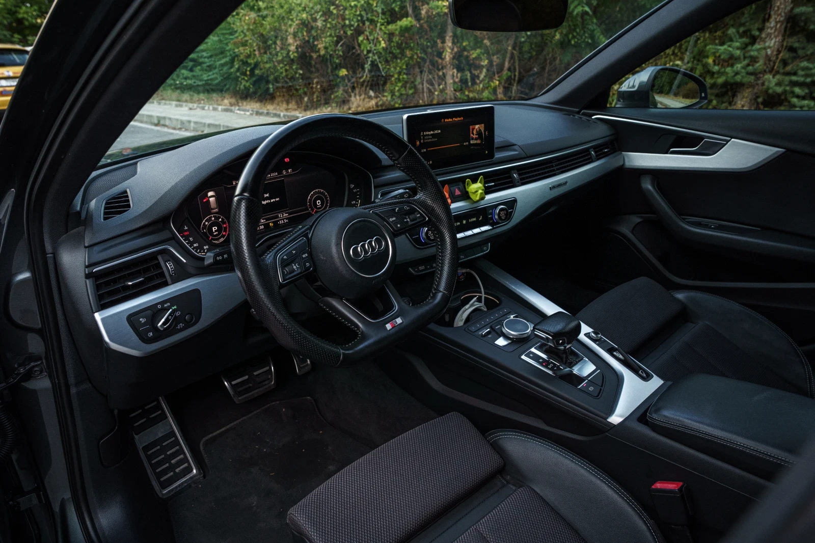Audi A4, снимка 13 - Автомобили и джипове - 55618300