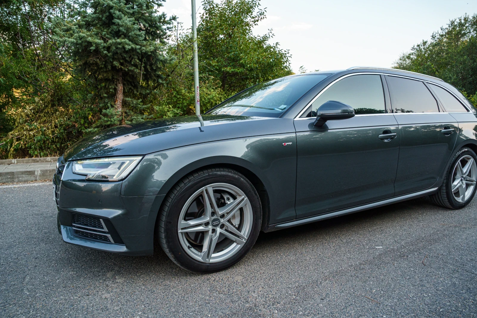 Audi A4, снимка 4 - Автомобили и джипове - 55618300