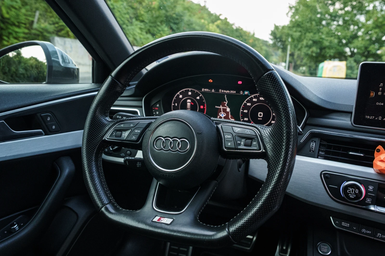 Audi A4, снимка 11 - Автомобили и джипове - 55618300