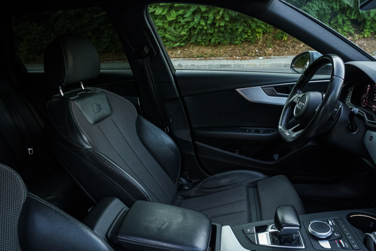 Audi A4, снимка 9 - Автомобили и джипове - 55618300