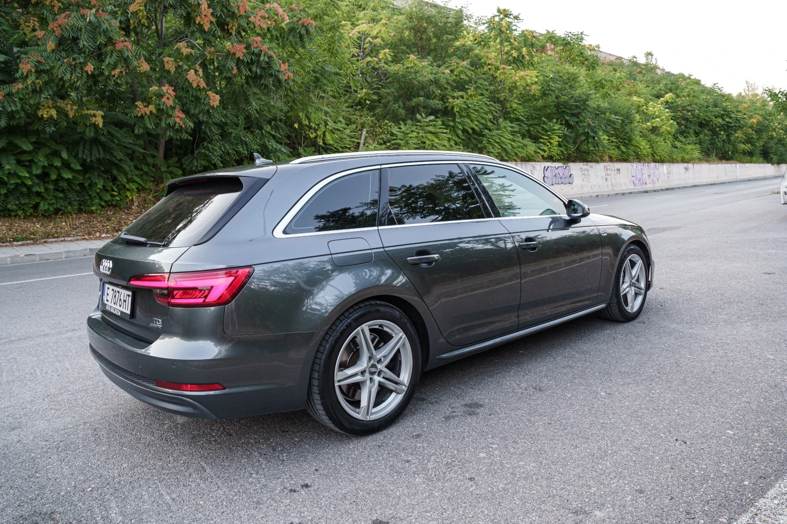 Audi A4, снимка 7 - Автомобили и джипове - 55618300