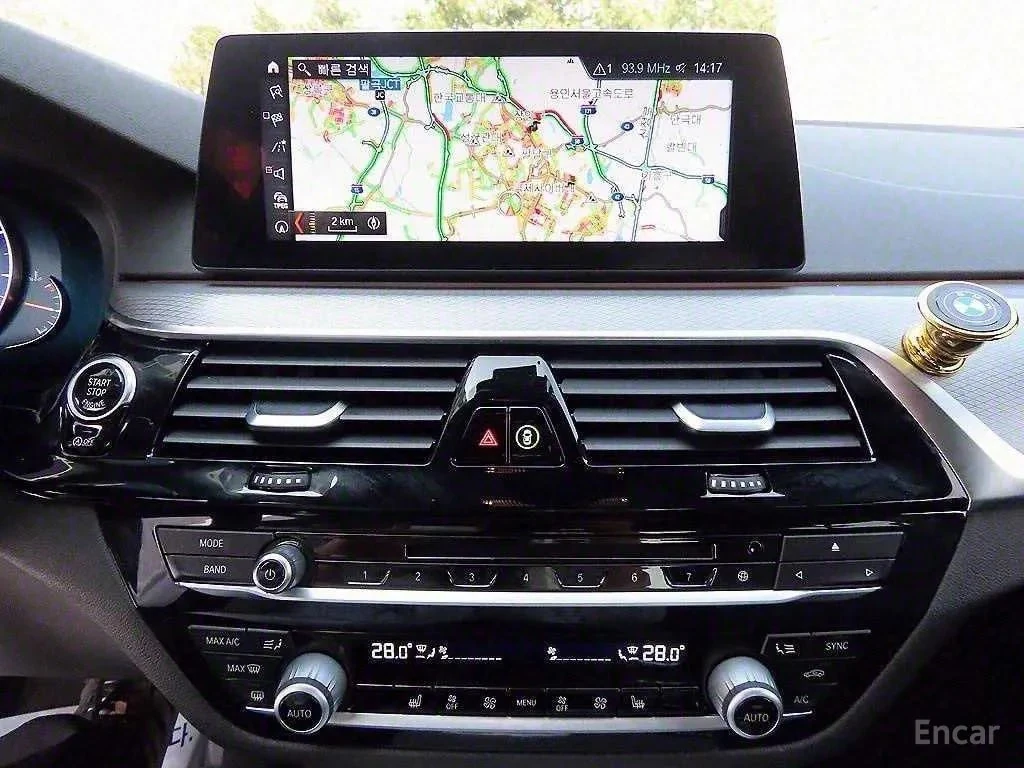 BMW 530 M Sport Package/ПОДГРЕВ/ХЕДЪП/ФИНАНСИРАНЕ, снимка 15 - Автомобили и джипове - 56130913
