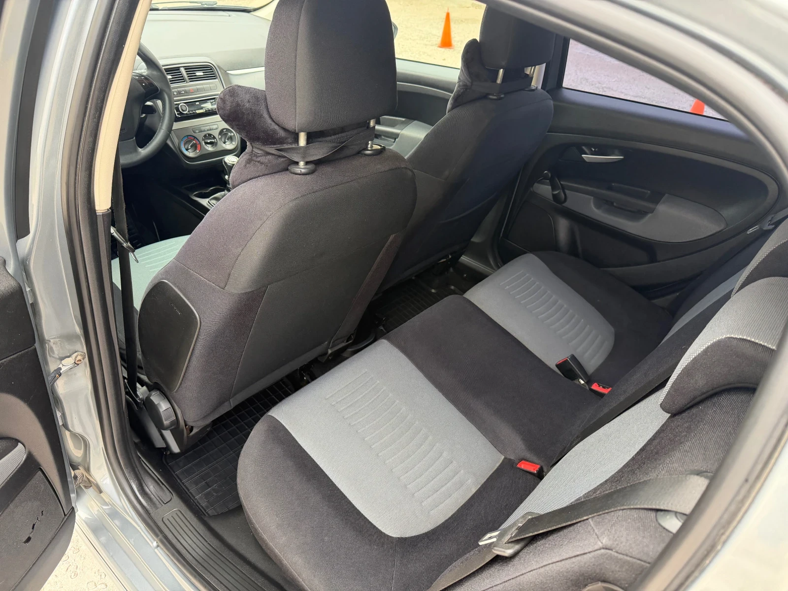 Fiat Punto 1.4i 90 ГАЗ!, снимка 13 - Автомобили и джипове - 56181678