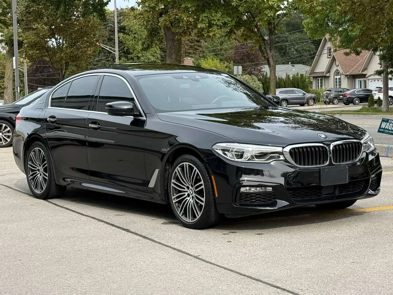 BMW 530E * xDrive iPerformance * CARFAX * ЦЕНА ДО БГ, снимка 3 - Автомобили и джипове - 56182137