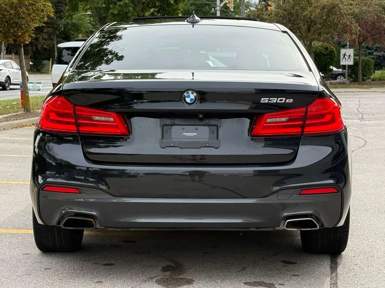 BMW 530E * xDrive iPerformance * CARFAX * ЦЕНА ДО БГ, снимка 5 - Автомобили и джипове - 56182137