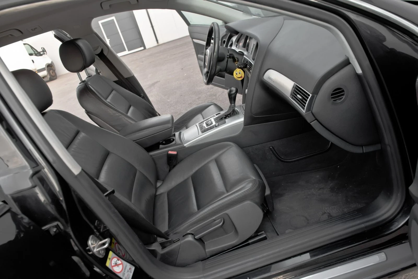 Audi A6 2.7ALLROAD 2010, снимка 7 - Автомобили и джипове - 56302620