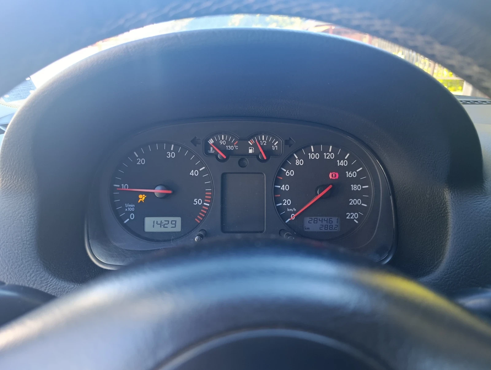 VW Golf, снимка 4 - Автомобили и джипове - 56373524