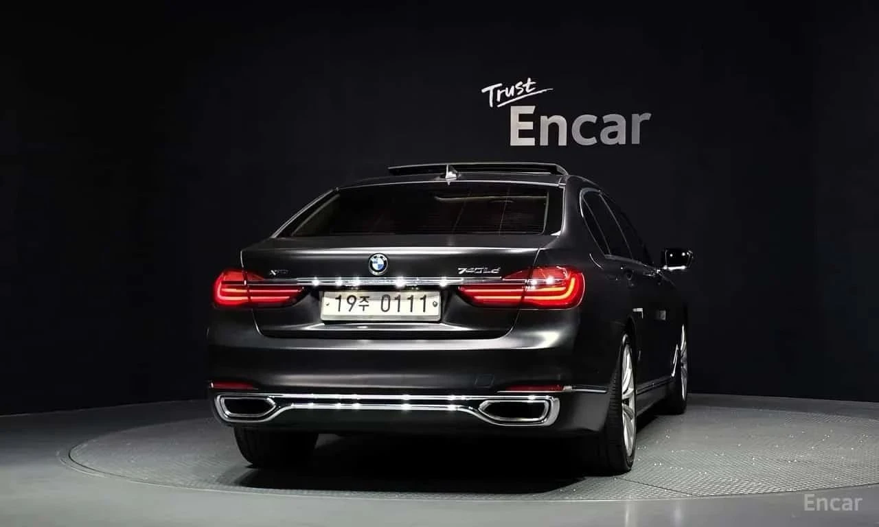 BMW 740, снимка 4 - Автомобили и джипове - 56684668