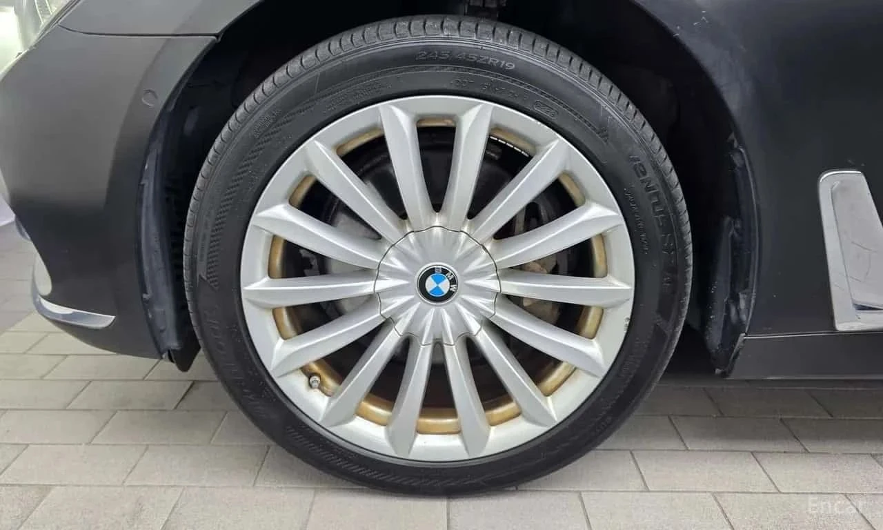 BMW 740, снимка 5 - Автомобили и джипове - 56684668