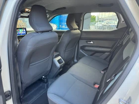 Dacia Duster  ЕXTREME TCe 130 // 2025г. , снимка 9