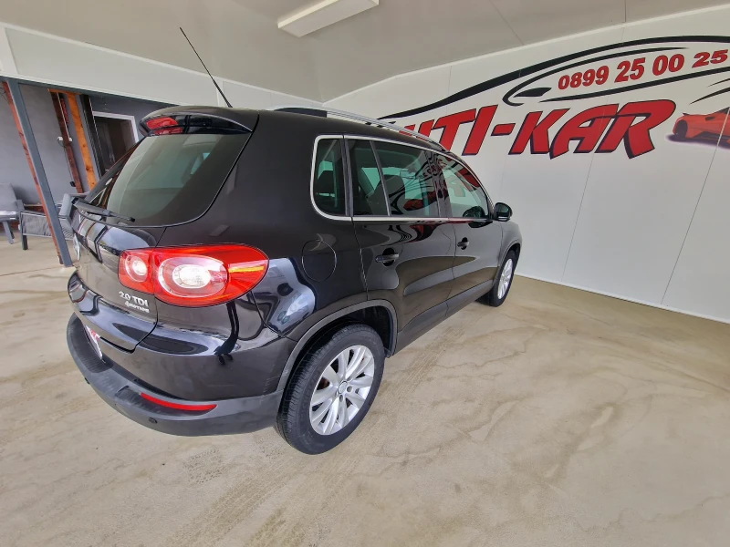 VW Tiguan 2.0 140kc 4x4 AUTOMAT 100000km TOP, снимка 6 - Автомобили и джипове - 49868280