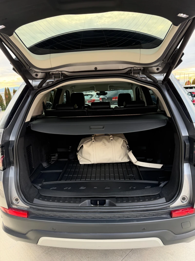 Land Rover Discovery Sport * 2.0* FULL* TOP* , снимка 13 - Автомобили и джипове - 53045466