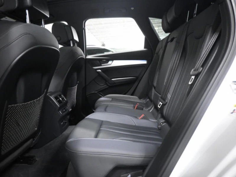 Audi Q5 Progressiv S-Line  С РЕГИСТРАЦИЯ & АВТО КРЕДИТ, снимка 16 - Автомобили и джипове - 53256557