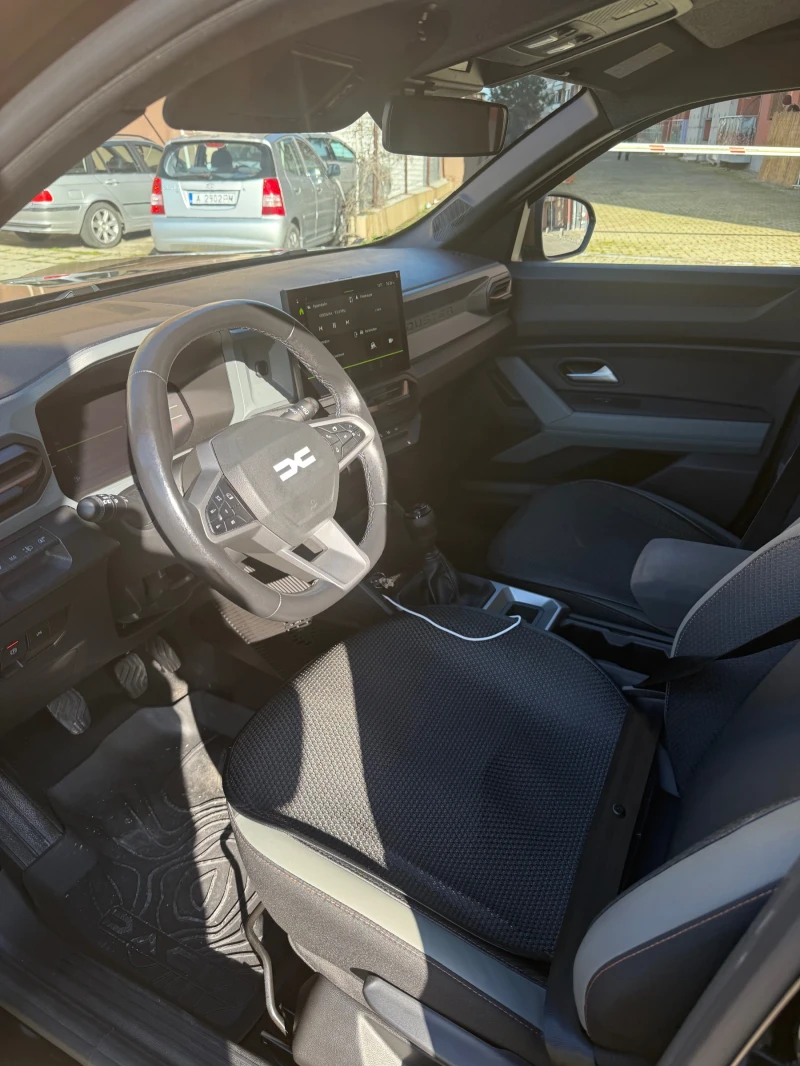 Dacia Duster 3, снимка 6 - Автомобили и джипове - 53481492