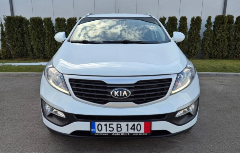 Kia Sportage 1.6i, снимка 8 - Автомобили и джипове - 53569580