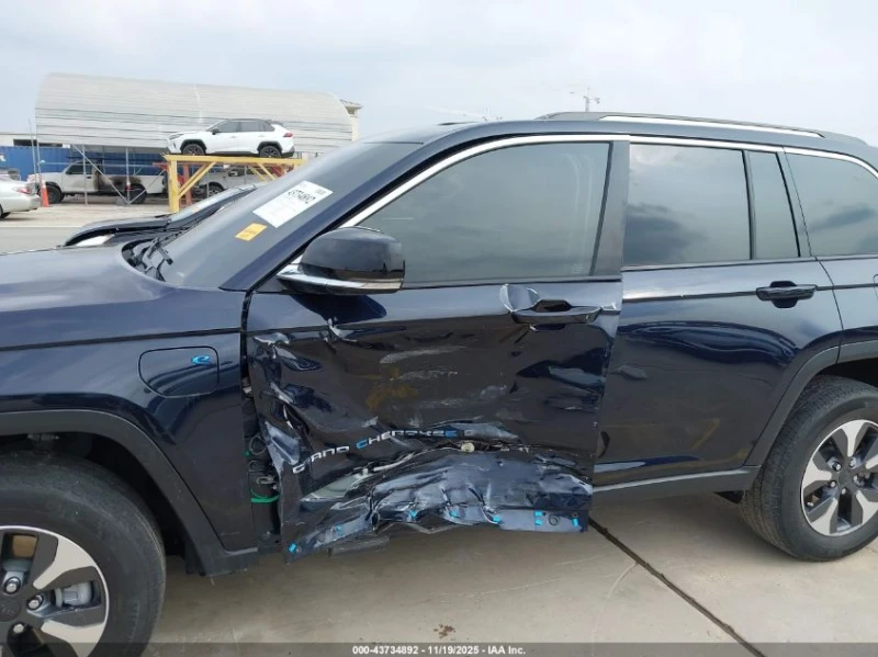 Jeep Grand cherokee 2l 4Xe Limited 4X4, снимка 6 - Автомобили и джипове - 53572686