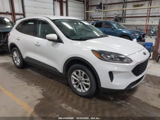 Ford Escape * SE* CARFAX* , снимка 1 - Автомобили и джипове - 49344731