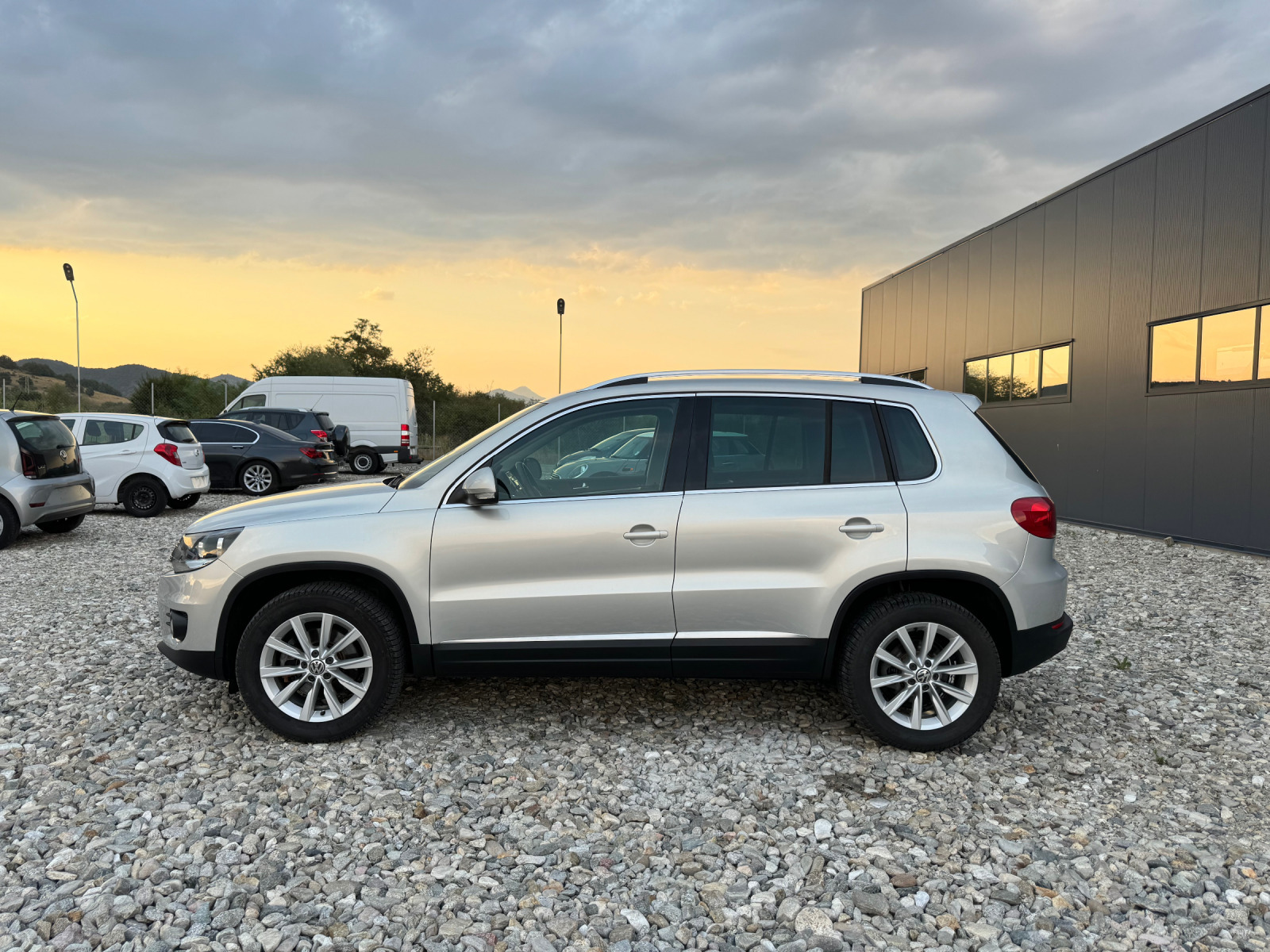 VW Tiguan 2.0TDI 4MOTION - изображение 3