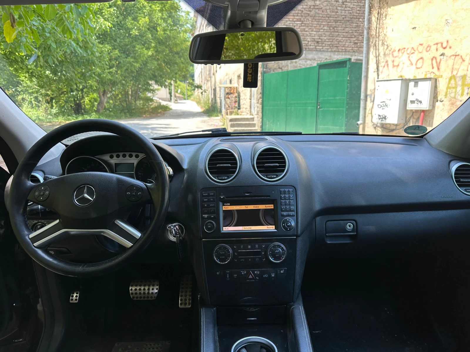 Mercedes-Benz ML 420  - изображение 8