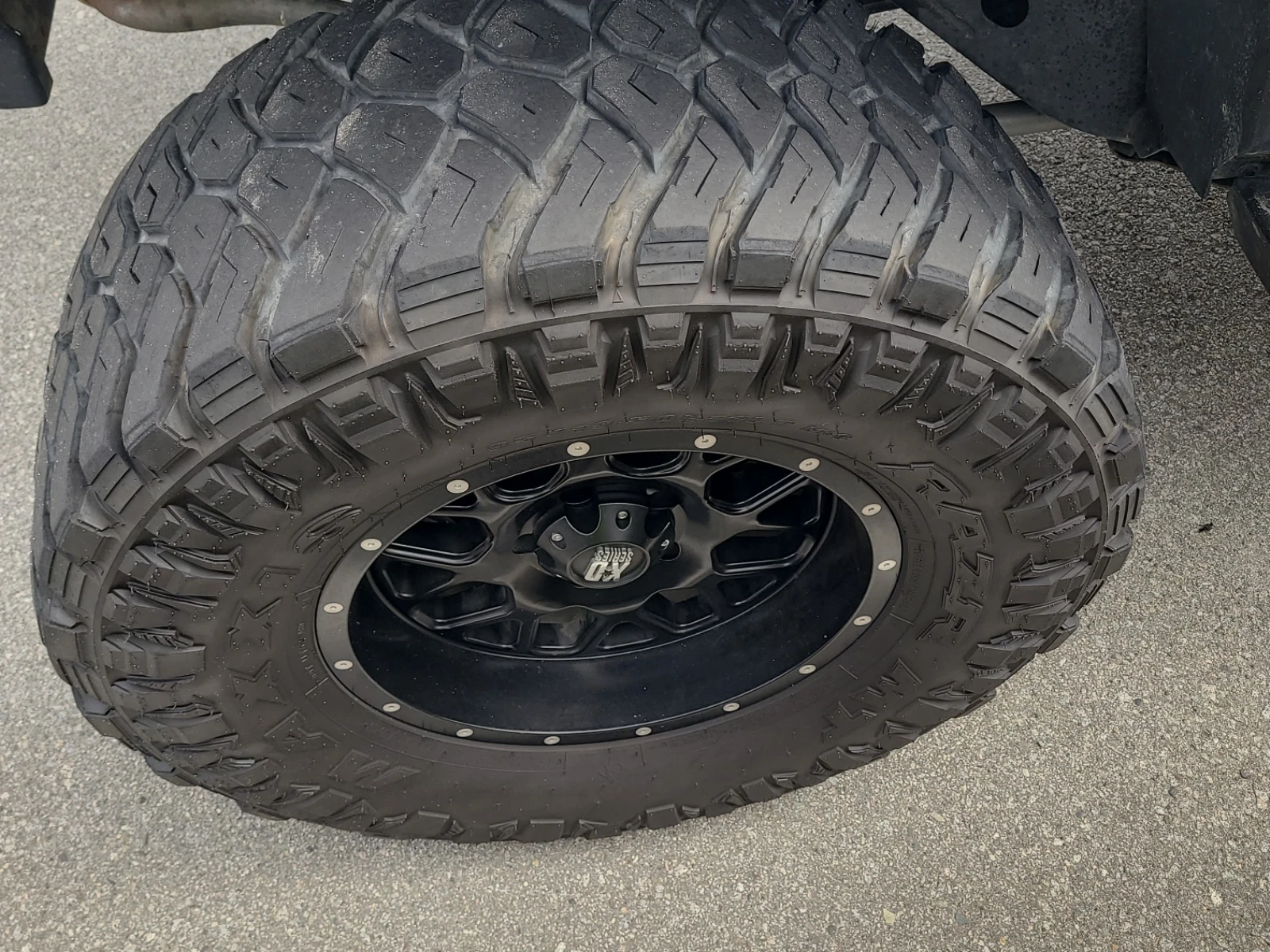 Jeep Wrangler Unlimited SAHARA (CARFAX) - изображение 6