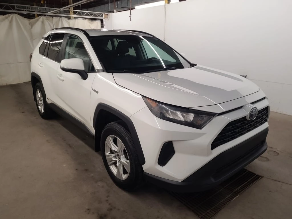 Toyota Rav4 * HYBRID LE * CARFAX * БЕЗ ПЪРВОНАЧАЛНА ВНОСКА - изображение 2