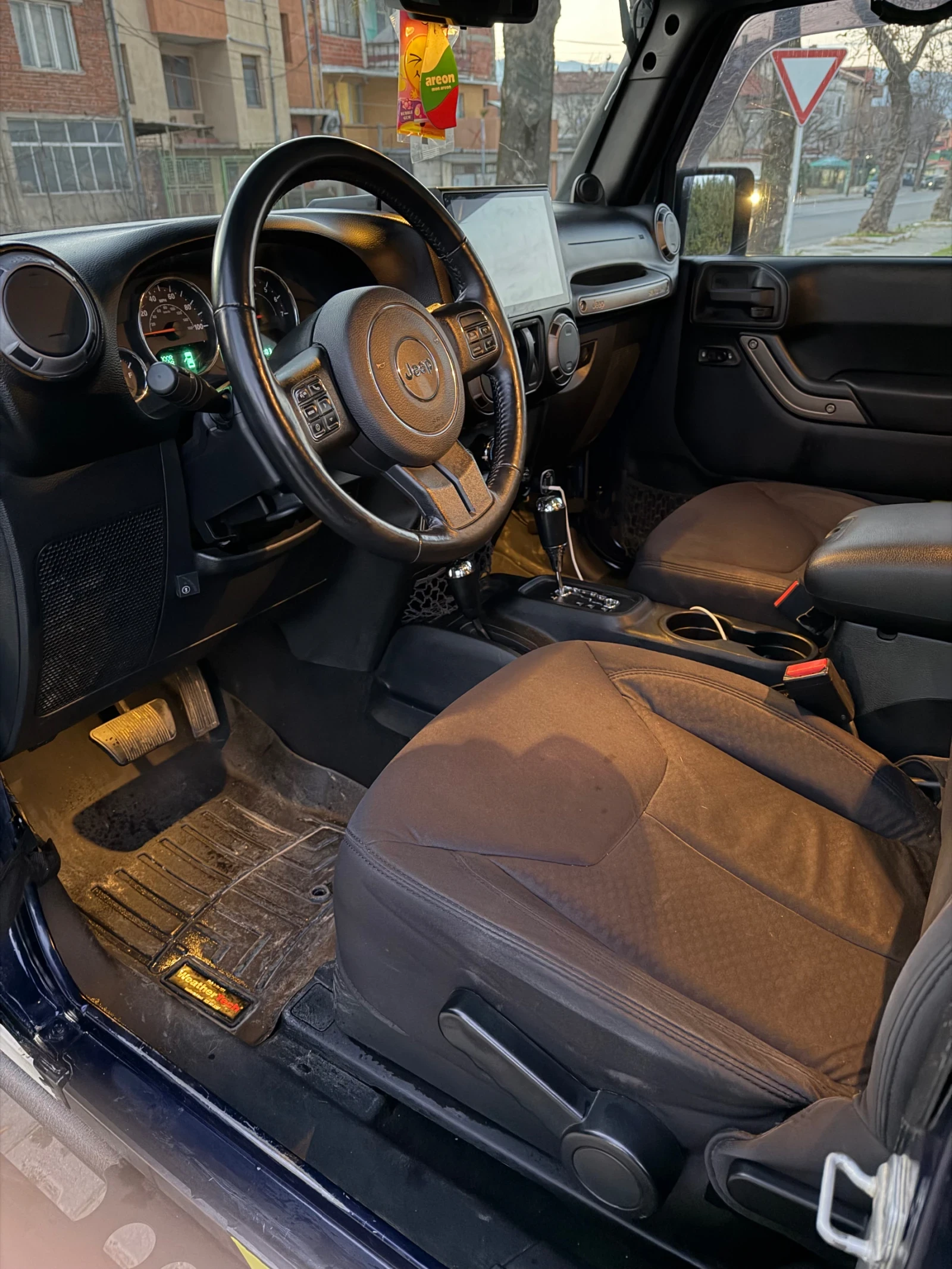 Jeep Wrangler 3.6 ������ �RB | Mobile.bg � ����������� 11