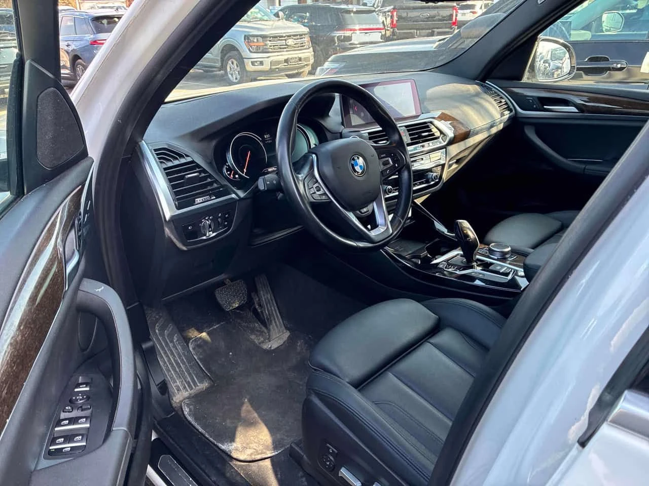 BMW X3 * xDrive30i * CARFAX * ПОДГРЕВИ * КАМЕРА * PANO, снимка 5 - Автомобили и джипове - 53805464